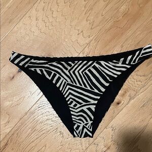 Billabong Zebra Print Bikini Bottom in Black and White reversible